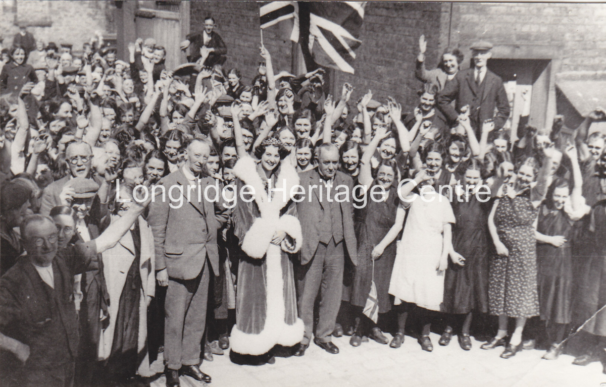 143A - Whittles Mill - The Cotton Queen with fellow workers on 24th June - 1939